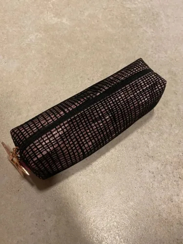 estojo necessaire mac preto e rosa