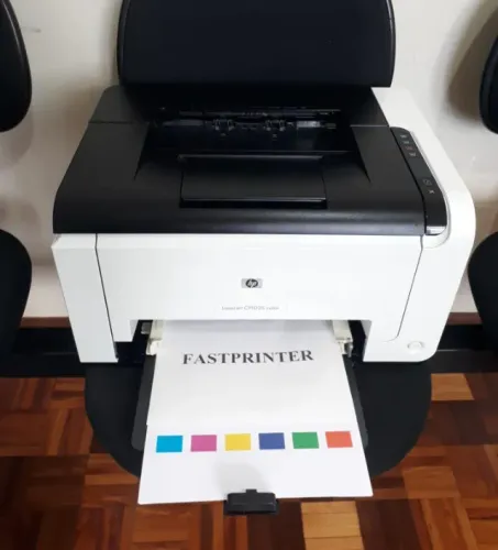 Impressora HP color LaserJet CP2015