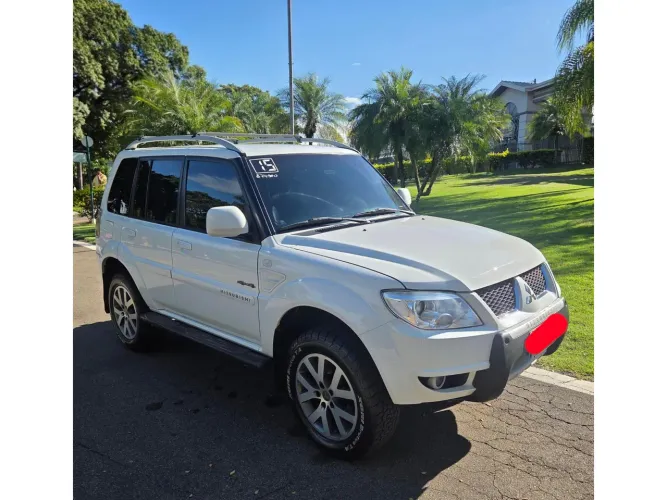 Mitsubishi Pajero TR4 2.0/ 2.0 Flex 16V 4X4 Aut. 2015