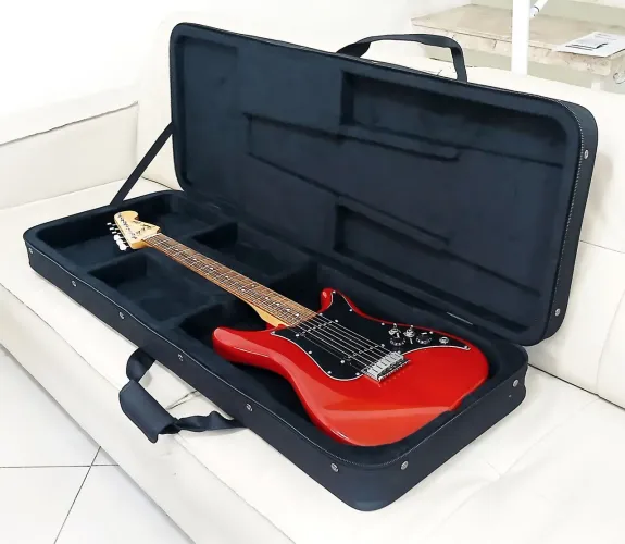 Guitarra Fender Player Lead II México + Case