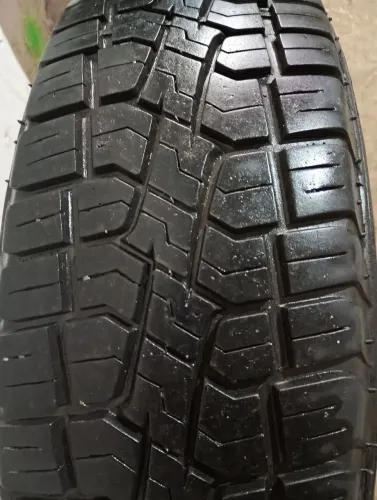 Pneu pra carro