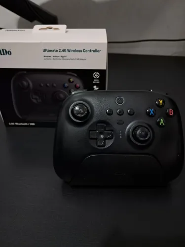 Modelo 8BitDo Ultimate 2.4G Wireless