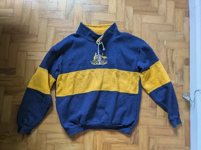 Moletom Vintage Austrália Bordado | Gola Alta com Cordão | Bolsos Laterais