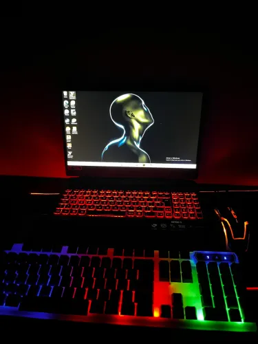 Nitro 5 