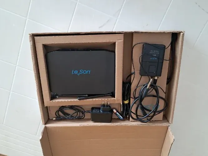 Microfone Wireless LeSon LS906