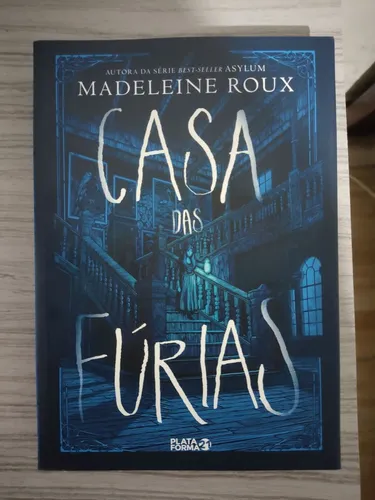Livro casa das fúrias. Suspense. Novo. Com brinde