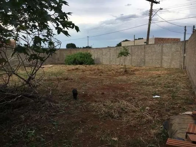 Lotes de esquina no Jardim das Rosas 420 m2