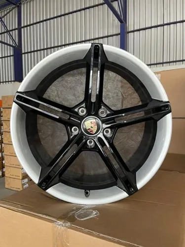 rodas Porsche Taycan/ Panamera Aro 21 preta  duas talas forjada