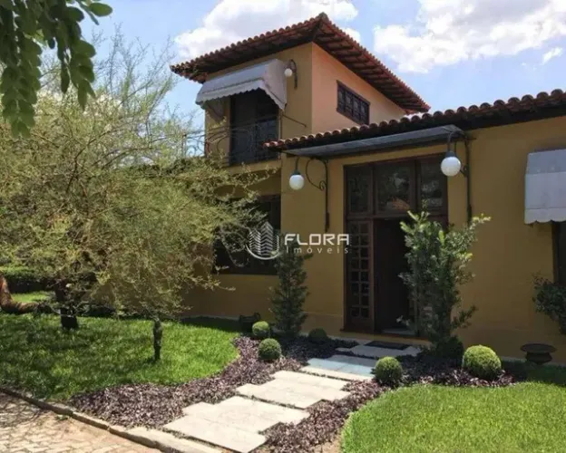 Casa com 4 dormitórios à venda, 430 m² por R$ 3.300.000,00 - Piratininga - Niterói/RJ