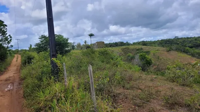 Vendo excelente sítio em Valença 