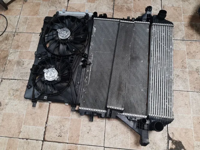 Kit completo radiador e ventoinha Renault Master 2013 a 2017