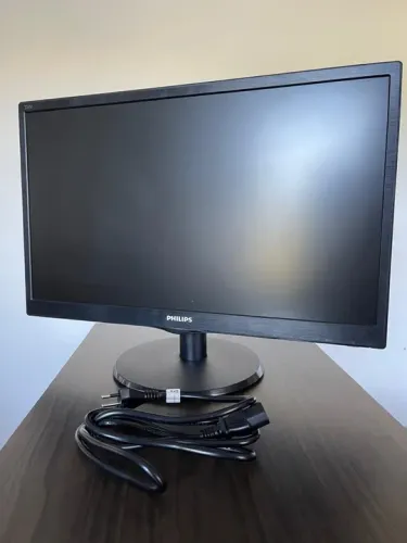 Monitor 21 polegadas