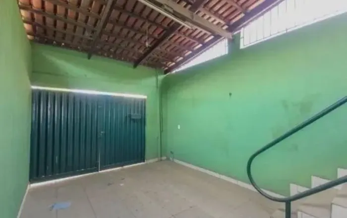 Disponível no Caub 2, próximo a escola agrovila