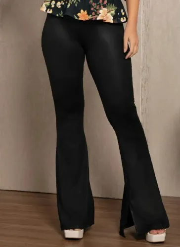 Calça flare preta em cirrê Quintess