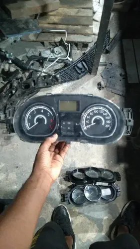 Painel de instrumentos Renault Sandero Stepway 2012