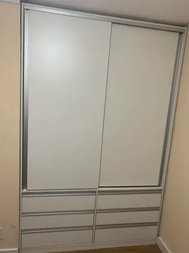 Guarda roupa 
