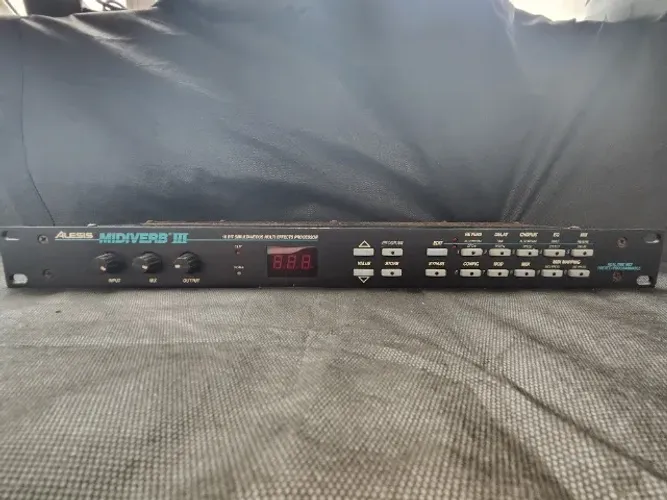 Alesis Midiverb III Processador De Efeito