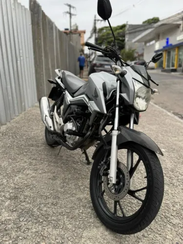 Moto muito nova 