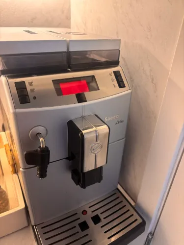 Maquina de cafe Expresso SAECO LIRIKA 110 VOLTS 