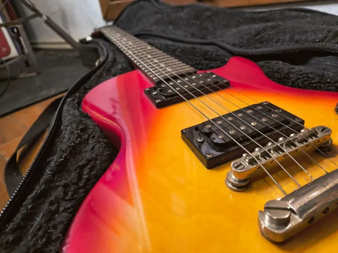 Oportunidade [combo] / Fender + Epiphone / Amplificador + Guitarra 