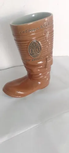 Bota de porcelana de chopp da Antarctica