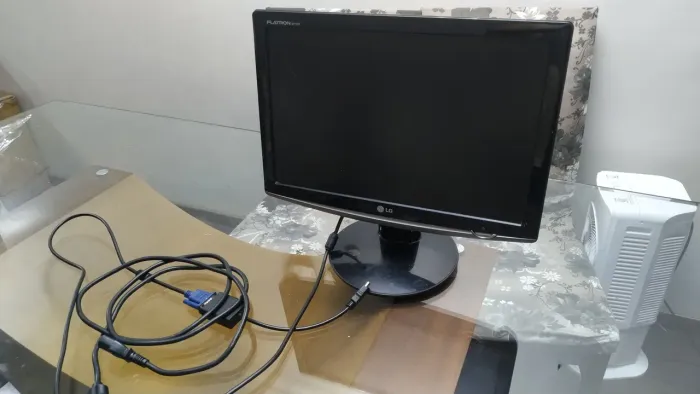 Monitor 17" LG VGA para PC