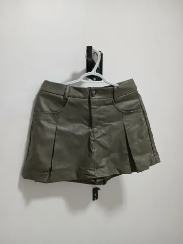 Short Saia em courino veste 38/40
