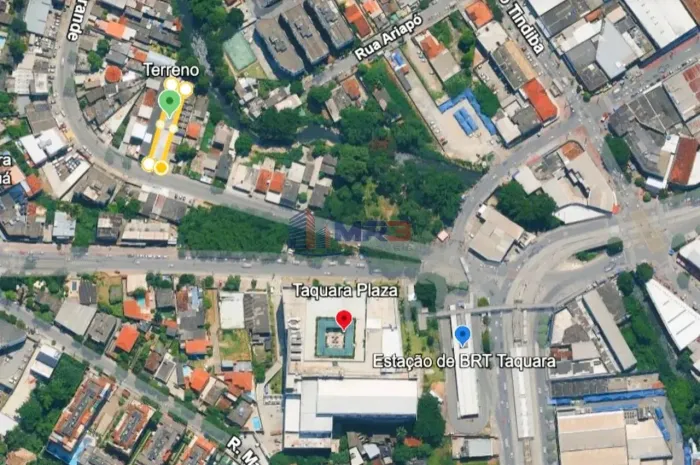Terreno para venda na Taquara com 657m²