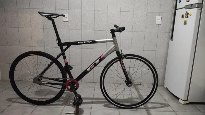 Bike fixa GT