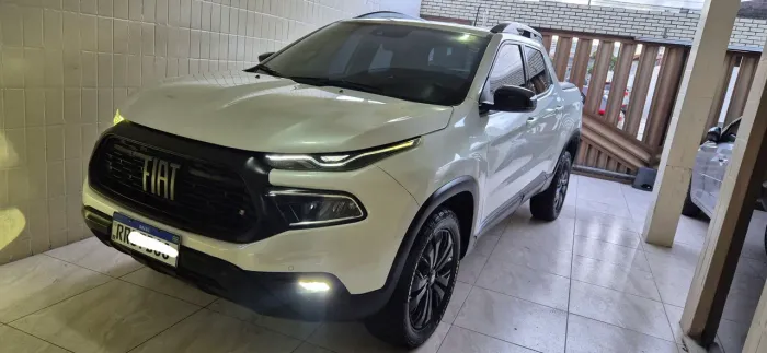 FIAT TORO VOLCANO t270 2023/2023 unico dono 