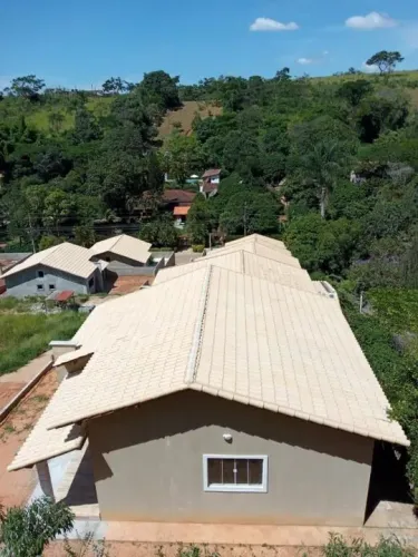 Casa em Condomínio de Luxo em Paty do Alferes-RJ - 2 quartos, 1 suíte, 1 sala, 2 banheiros
