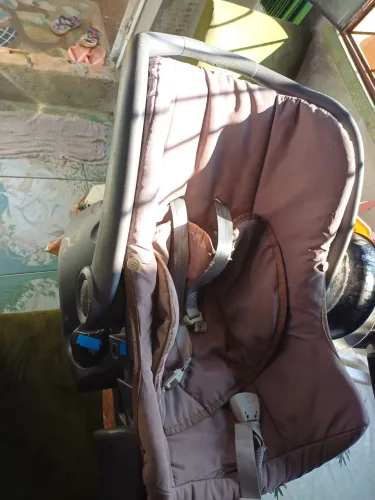 Cadeirinha de Bebê - Bebê conforto