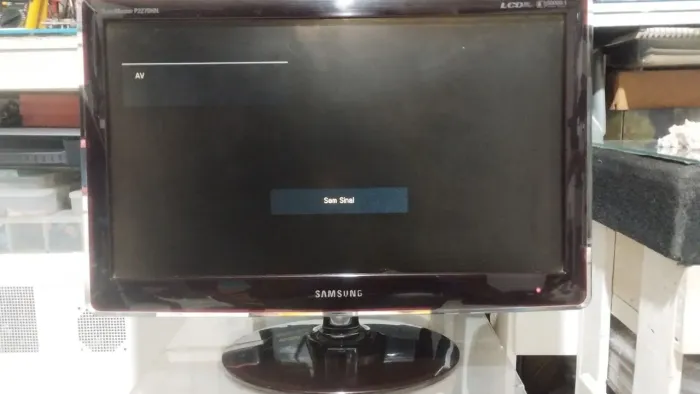 Tv Monitor Samsung 22 HDMI com defeito 