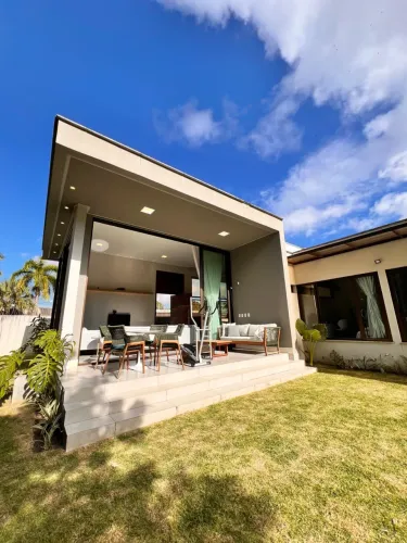 Belíssima casa de Alto Padrão