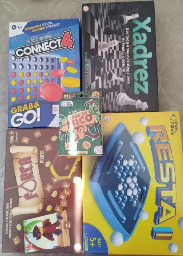 Kit Jogos Educativos Xadrez - Mico - Blocos de Madeira - Resta 1 e Forca