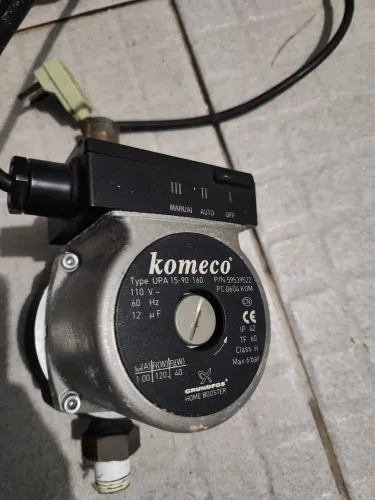 Mini Pressurizador Bomba D'água Komeco Home Booster - IGUAL NOVO!