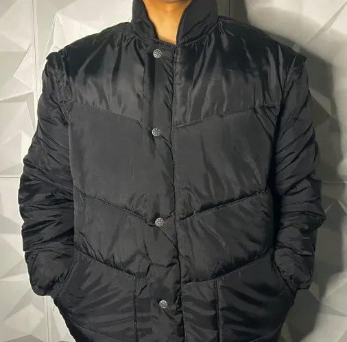 Jaqueta Puffer Preta - Conforto e Estilo