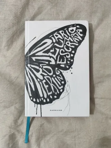 Diário de Uma Escrava - Darkside Books 