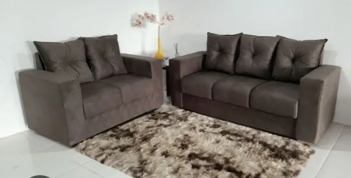 Conjunto de Sofás 2 e 3 Lugares - Suede Marrom
