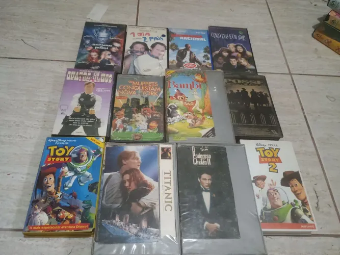 Coleção de Fitas VHS lote batman e robin titanic o podereso chefao entre outros