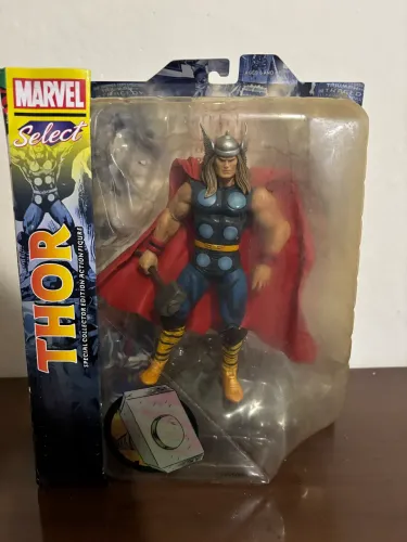 Action Figure Thor - Marvel Select - Diamond Select Toys