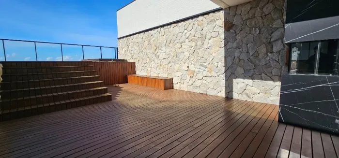 COBERTURA DUPLEX COM PISCINA PRIVATIVA 4suítes, 6 bwc, 5 vgs, próx. mar com lazer completo