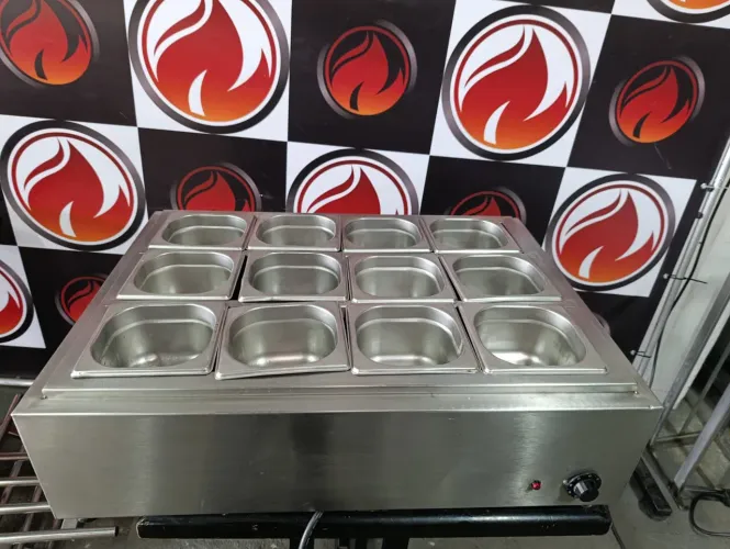 Banho Maria com 12 cubas todo no aço inox usado em ótimo estado