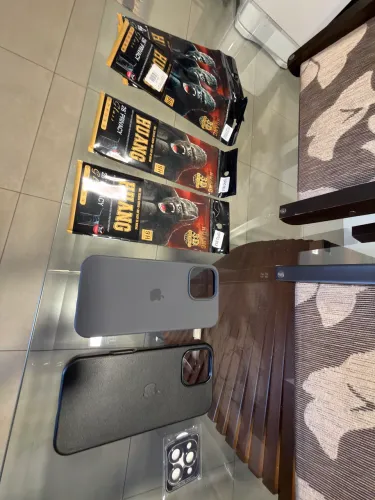 Capinhas protetora e peliculas privacy para iphone 16pro max