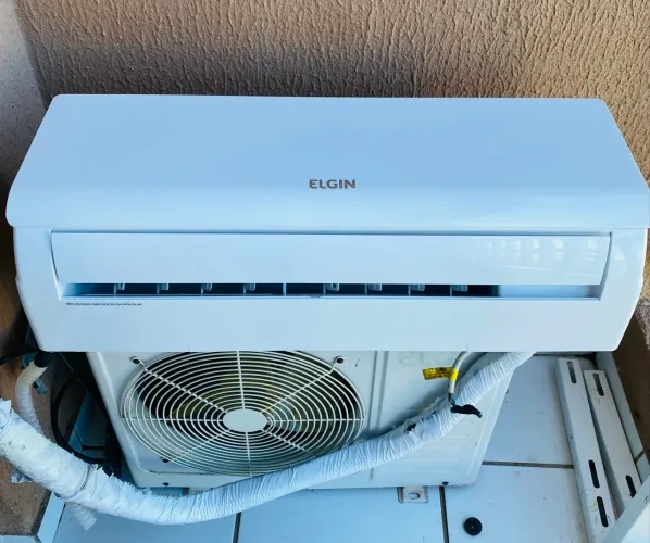 Ar condicionado invert 9 mil btus. 