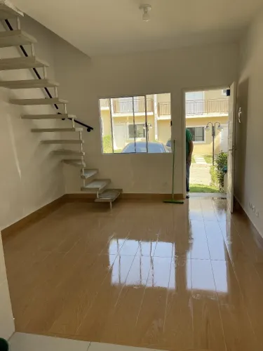 Sobrado à venda em Cotia  Condomínio Fechado Residencial Santorini - Chácara Ondas Verdes,