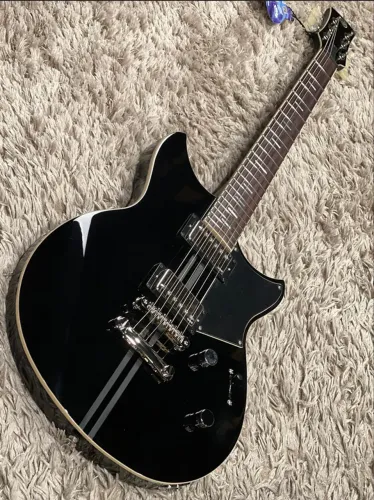 Guitarra Yamaha Revstar RSS20