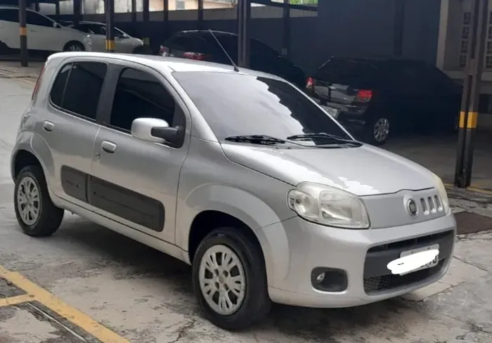 Fiat Uno Vivace/rua 1.0 EVO Fire Flex 8V 5P 2012