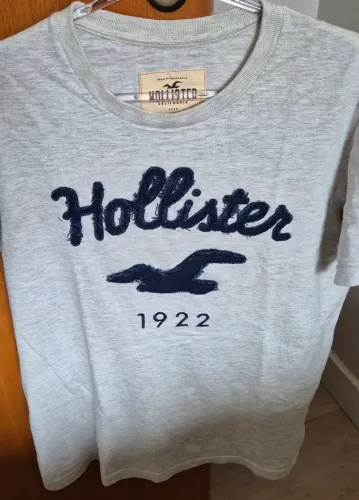 Camiseta Hollister cinza tam M