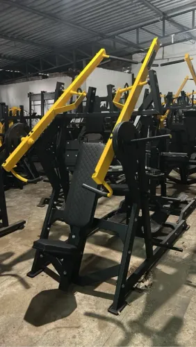 Aparelho de Musculação articulados